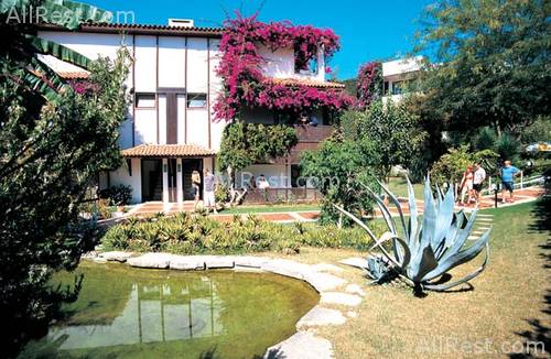 Club Titan Hotel 